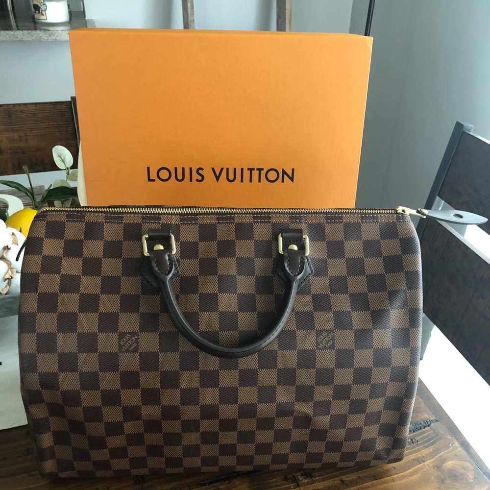 Authentic Louis Vuitton Speedy 35